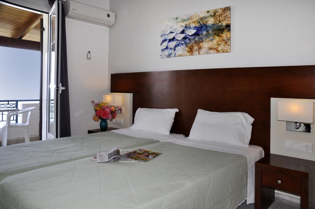 אגיוס גורדיוס Dandidis Seaside Pension חדר תמונה
